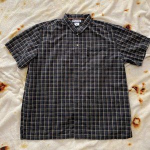 Columbia T Shirt Size XL color gray